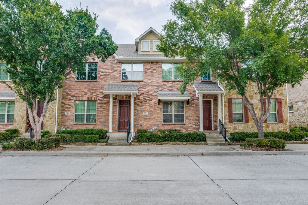 723 Matthew Place, Richardson, TX 75081