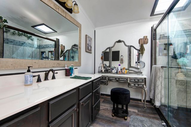 288 Kastl Road, Forsyth, MO 65653