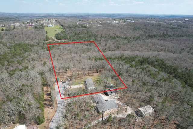 288 Kastl Road, Forsyth, MO 65653