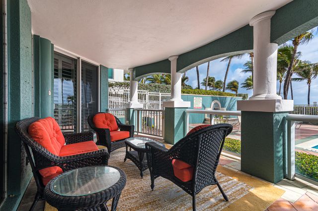 2051 SE 3rd Street 101, Deerfield Beach, FL 33441