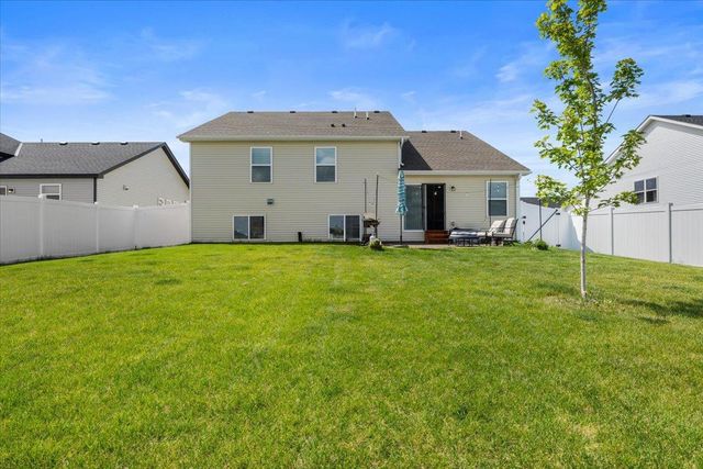 7664 106th Street S, Cottage Grove, MN 55016
