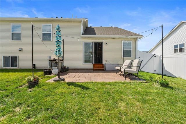7664 106th Street S, Cottage Grove, MN 55016