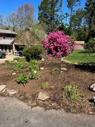 23 Howe Ave, Shrewsbury, MA 01545