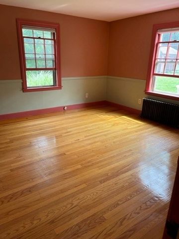 23 Howe Ave, Shrewsbury, MA 01545