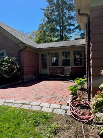 23 Howe Ave, Shrewsbury, MA 01545