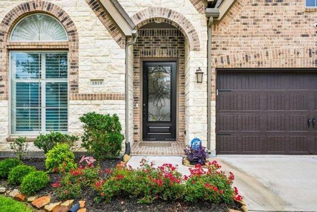 1819 Boulder Lake Court, Richmond, TX 77469