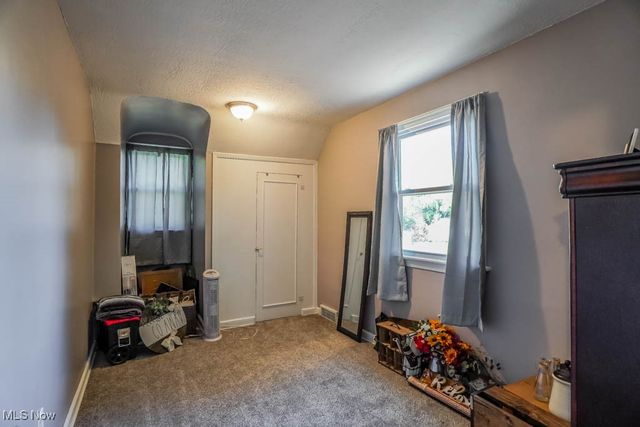 2216 Mount Vernon Boulevard NW, Canton, OH 44709