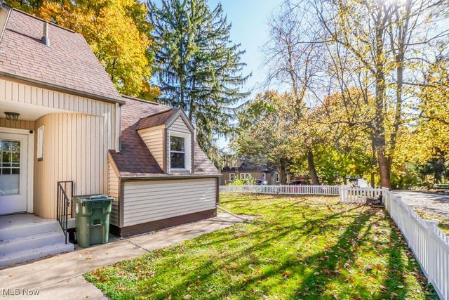 2216 Mount Vernon Boulevard NW, Canton, OH 44709