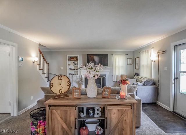 2216 Mount Vernon Boulevard NW, Canton, OH 44709