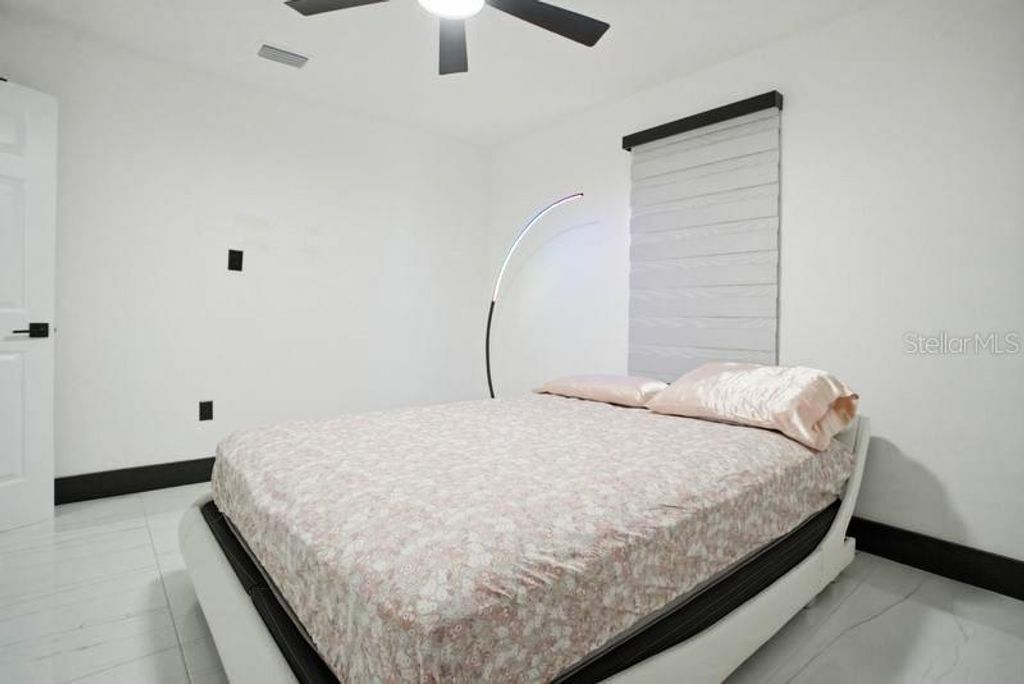 Image 28 of property listing at 2043 RAINIER DRIVE, Kissimmee, FL 34746