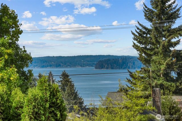 4338 SW Willow Street, Seattle, WA 98136
