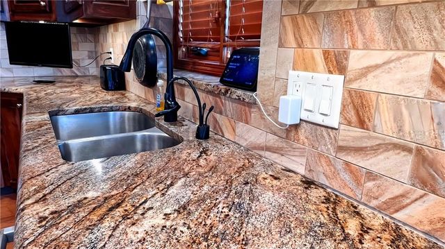 39 Mackenzie Drive, St Joseph, MO 64503