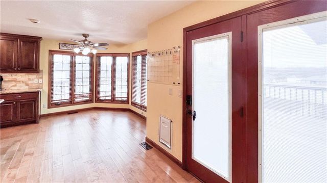 39 Mackenzie Drive, St Joseph, MO 64503