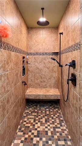 39 Mackenzie Drive, St Joseph, MO 64503