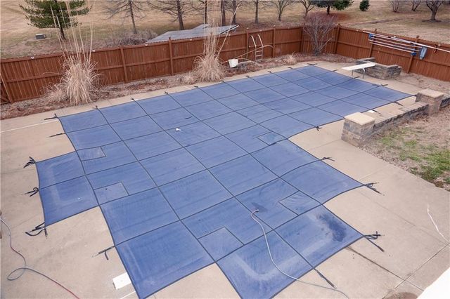 39 Mackenzie Drive, St Joseph, MO 64503