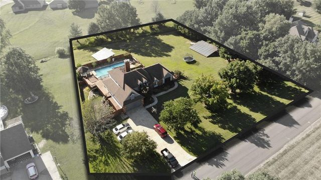 39 Mackenzie Drive, St Joseph, MO 64503