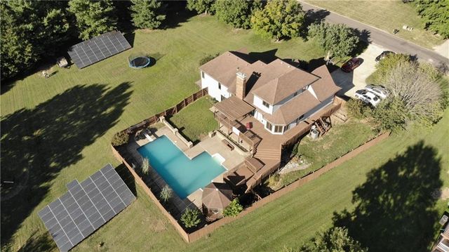 39 Mackenzie Drive, St Joseph, MO 64503