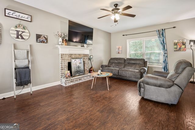 635 Clydes Way, Jackson, GA 30233