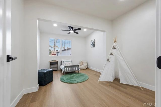 5613 S Rimpau, Los Angeles, CA 90043