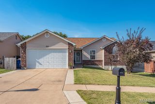 2113 Providence Park Lane, Herculaneum, MO 63048