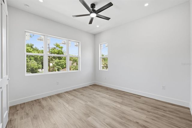 6710 N 17TH STREET, Tampa, FL 33610