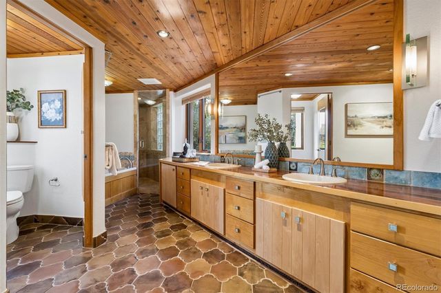 5130 S Kearney Court, Greenwood Village, CO 80111