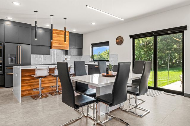 4615 Elynn Lane, Solon, IA 52333