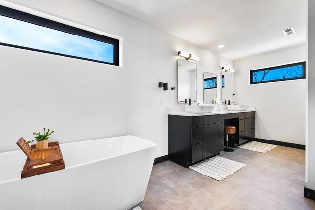 4615 Elynn Lane, Solon, IA 52333