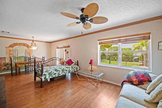 2481 NW 98th Lane, Sunrise, FL 33322