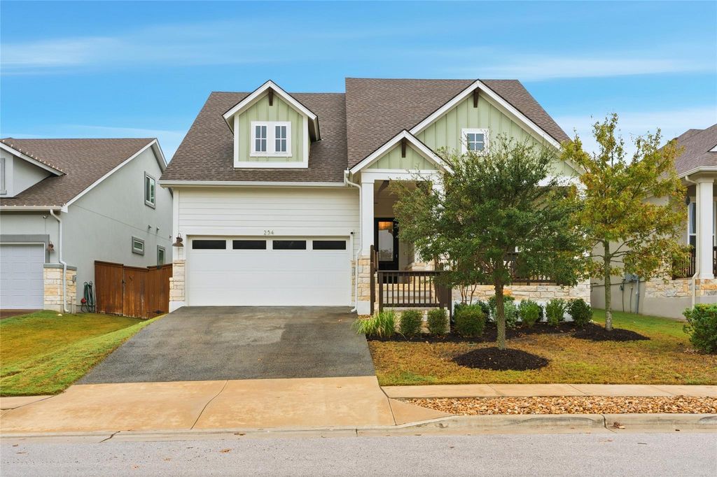 254 Dayridge DR, Dripping Springs, TX 78620
