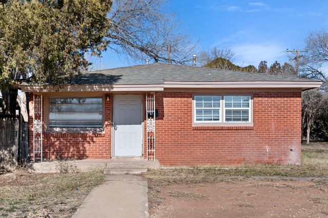 2302 62nd Street, Lubbock, TX 79412