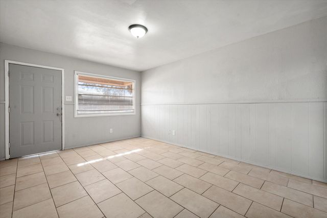 2302 62nd Street, Lubbock, TX 79412