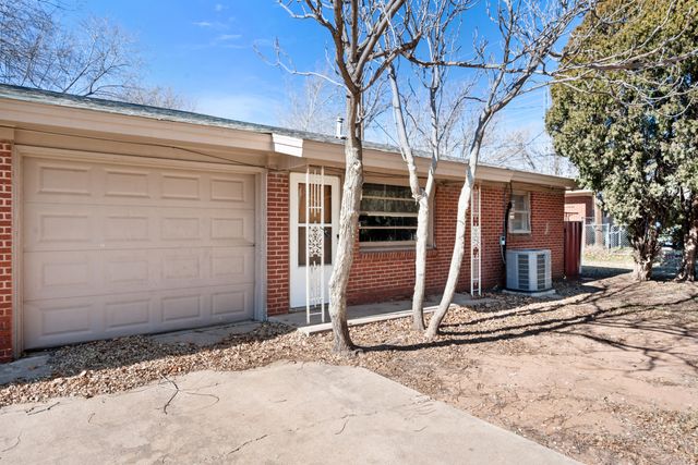 2302 62nd Street, Lubbock, TX 79412