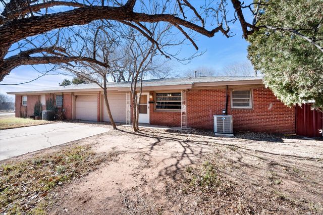 2302 62nd Street, Lubbock, TX 79412
