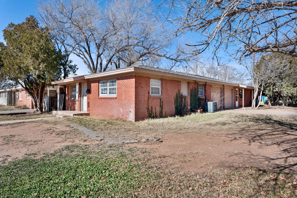 2302 62nd Street, Lubbock, TX 79412