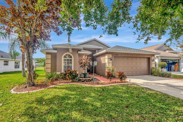 19519 MORDEN BLUSH DRIVE, Lutz, FL 33558