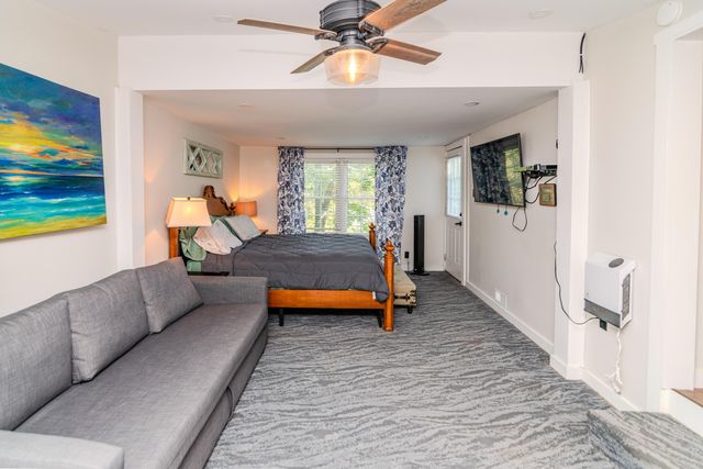 1058 S Lakeshore Drive, Lawrenceburg, KY 40342