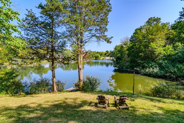 1058 S Lakeshore Drive, Lawrenceburg, KY 40342