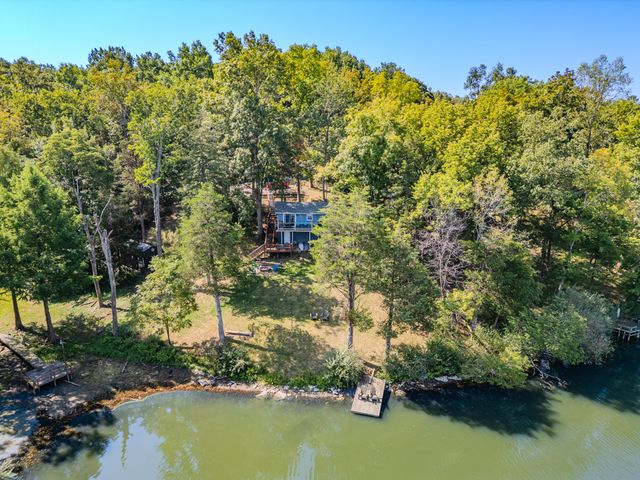 1058 S Lakeshore Drive, Lawrenceburg, KY 40342