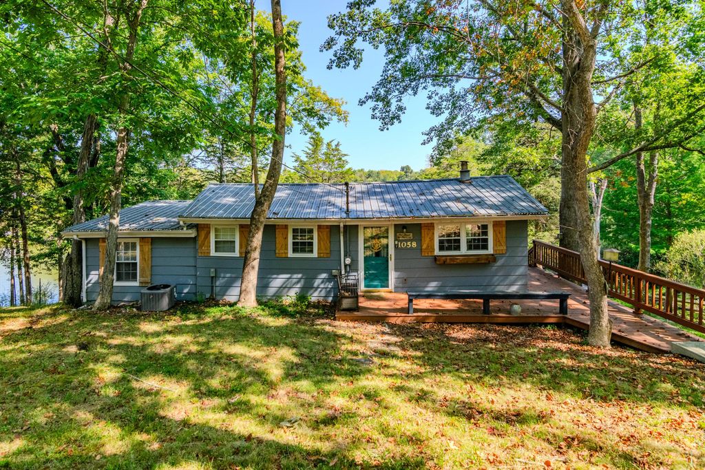 1058 S Lakeshore Drive, Lawrenceburg, KY 40342