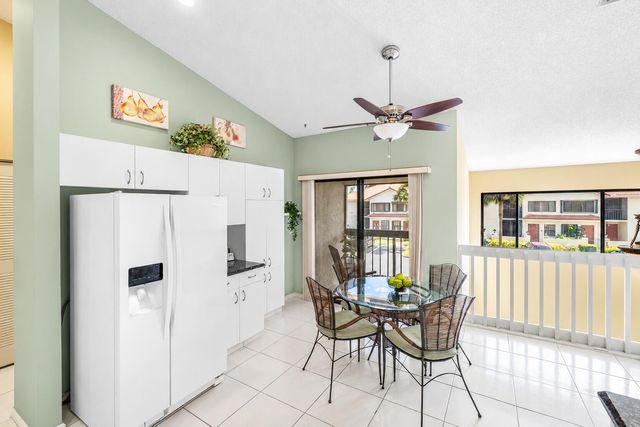 9711 PAVAROTTI Terrace 202, Boynton Beach, FL 33437