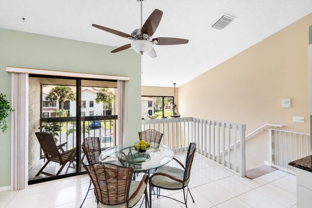 9711 PAVAROTTI Terrace 202, Boynton Beach, FL 33437