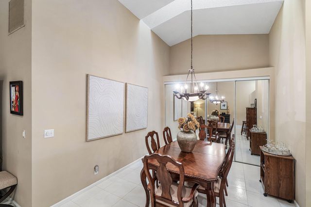 9711 PAVAROTTI Terrace 202, Boynton Beach, FL 33437