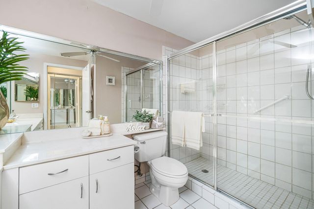 9711 PAVAROTTI Terrace 202, Boynton Beach, FL 33437
