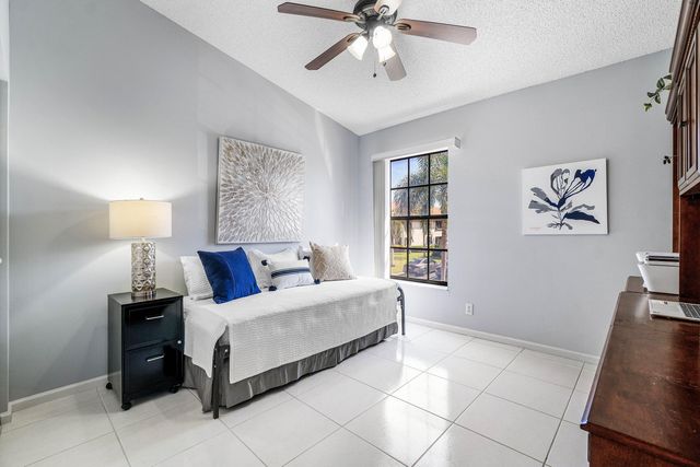 9711 PAVAROTTI Terrace 202, Boynton Beach, FL 33437