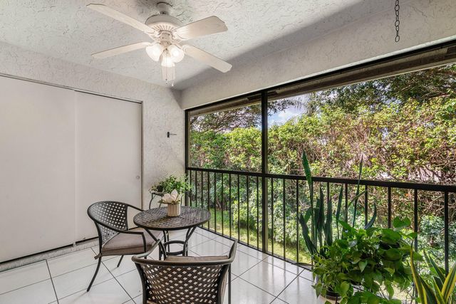 9711 PAVAROTTI Terrace 202, Boynton Beach, FL 33437