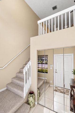 9711 PAVAROTTI Terrace 202, Boynton Beach, FL 33437