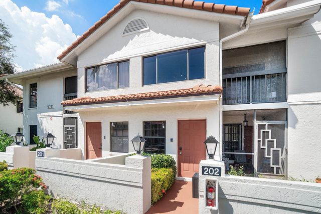 9711 PAVAROTTI Terrace 202, Boynton Beach, FL 33437
