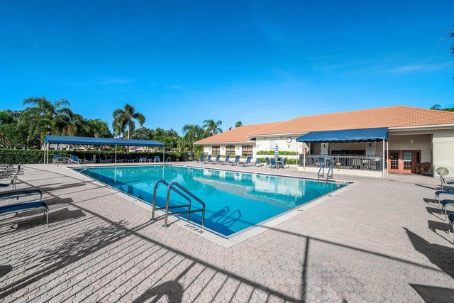 9711 PAVAROTTI Terrace 202, Boynton Beach, FL 33437