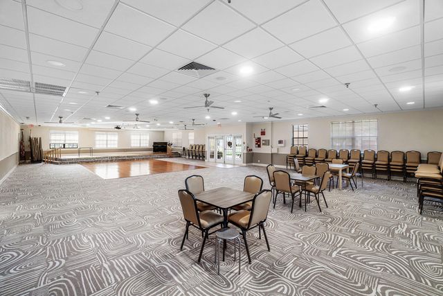 9711 PAVAROTTI Terrace 202, Boynton Beach, FL 33437